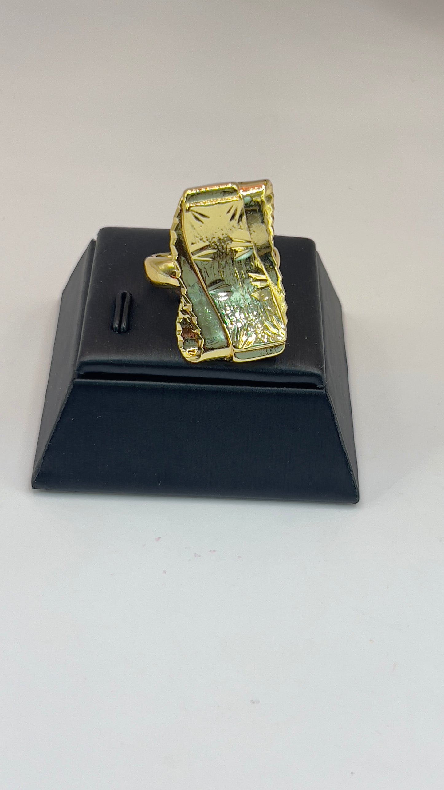 Italian gold ring